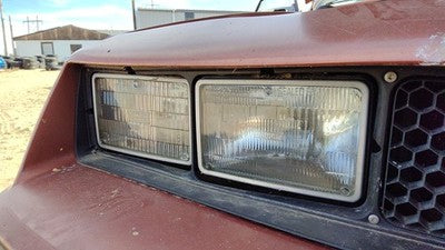 1985-1988 Pontiac Sunbird Passenger Right Head Light Oem Front Lamp 10026819