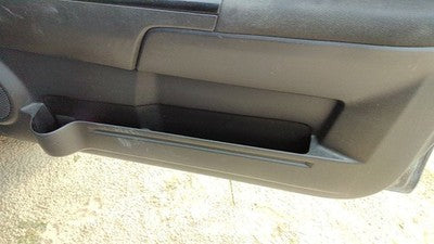 2007-12 Gmc Canyon Passenger Right Front Door Trim Panel With Switches Ebony 19J
