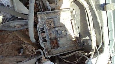 1999-2004 Ford Mustang Complete Battery Box Mount Tray With Hold Down Oem 3.8L