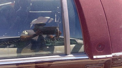 1993 Cadillac Fleetwood Driver Left Rear Vent Window Back Door Glass With Frame