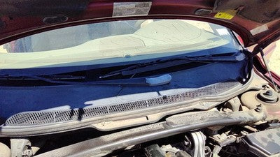 2001 Volvo V70 Xc Windshield Wiper Cowl Vent Trim Panel Oem Cover
