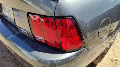 1999-2004 Ford Mustang Passenger Right Tail Light Brake Lamp Oem Rear