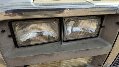 1992-1996 Gmc Van 3500 Passenger Right Head Light Set Oem Front Lamp 15685968