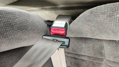 1997 Ford Contour Passenger Right Front Seat Belt Buckle Receiver Oem Ul Tan
