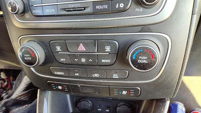 2014-2015 Kia Sorento Temperature Control Module In Dash Heater Ac Head Unit Oem
