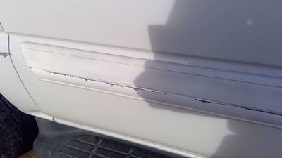2005 Chevy Suburban Passenger Right Rear Moulding From Door Back Trim White 50U