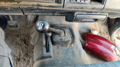 1993 Gmc Sierra 2500 Floor Shifter Lever Shift Unit Manual Transmission 5 Speed