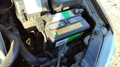 2001-2005 Hyundai Xg350 Complete Battery Box Mount Tray With Hold Down Oem 3.5L