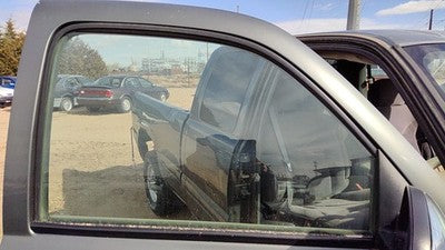 1999-2006 Gmc Sierra 2500 Passenger Right Front Side Window Door Glass Oem