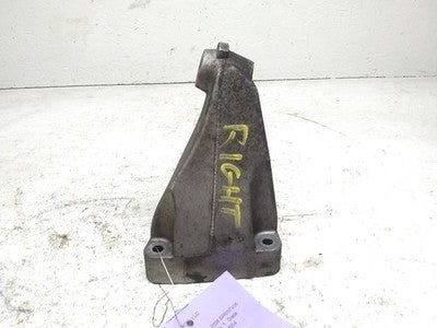 2008 Dodge Sprinter Van 3500 Passenger Right Motor Mount Bracket 3.0L Oem