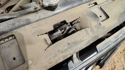 1993-1995 Nissan Pathfinder Hood Latch Assembly With Bracket Oem 6250055G00