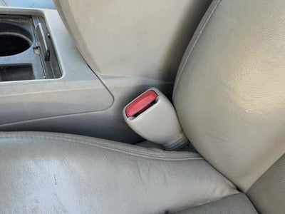 2004-2006 Cadillac Srx Driver Left Front Seat Belt Buckle Receiver Oem Gray 132