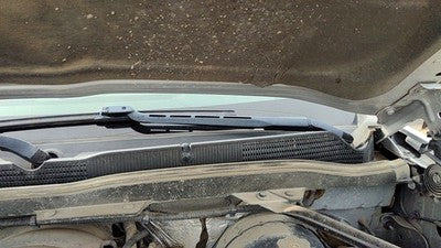 2014-19 Silverado 1500 Driver Left Windshield Wiper Arm Oem Blade Lever 84372499