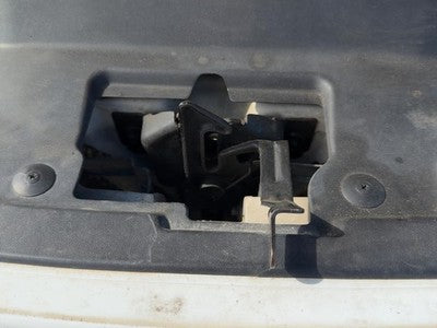 1997-2004 Ford F150 Hood Latch Assembly With Bracket Oem Xl3Z16138Aa