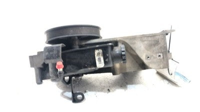 1999 Silverado 1500 Power Steering Pump With Mount Bracket Oem 5.3L