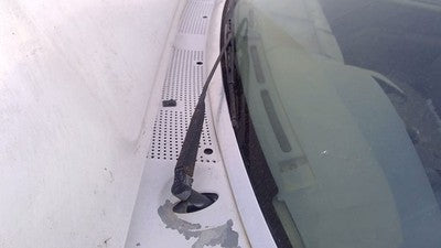 1996 Ford F450 Driver Left Windshield Wiper Arm Oem Blade Lever
