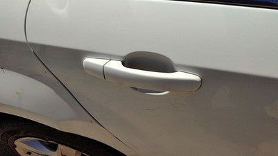2008-12 Chevy Malibu Passenger Right Rear Outside Door Handle Oem Back White 50U