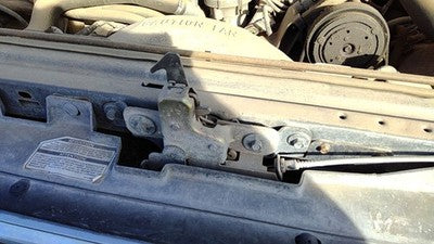 1987-1991 F250 Pickup Hood Latch Assembly With Bracket Oem