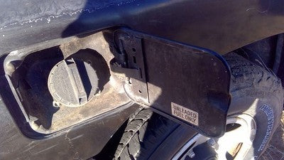 1996 Geo Tracker Fuel Tank Door With Hinge Gas Lid Oem Filler Black