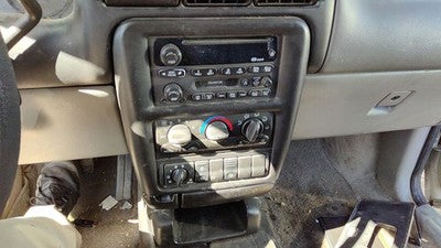2000 Chevy Venture Trim Bezel Around Radio Surround Dash Panel Oem Gray 10408067