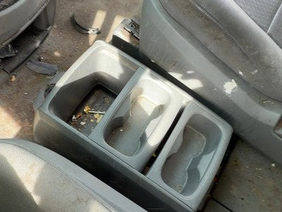 2008-2010 Chrysler Town & Country Center Console Oem Gray 1Jc92Bd5Aa