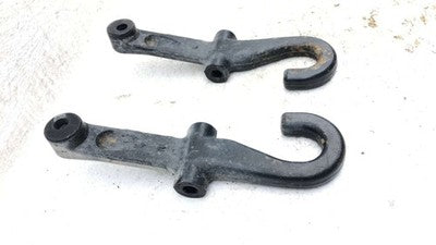 2002 Sierra 2500 Hd Tow Hook Pair Set Oem 8.1L 15020940 15020941