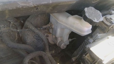 10-16 Kia Sportage Power Brake Booster With Master Cylinder Pair Set Oem