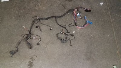2002 Mercedes Ml500 Driver Left Engine Bay Wiring Harness Oem A1635402410