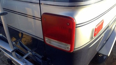 1989 Chevy G20 Van Passenger Right Tail Light Brake Lamp Oem Rear 05977496