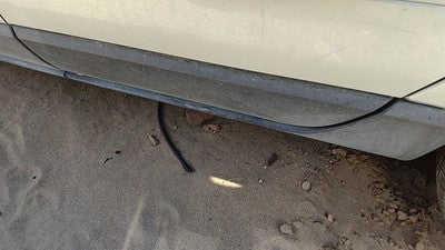 2004-2008 Chrysler Pacifica Driver Left Lower Rear Moulding From Door Oem Back