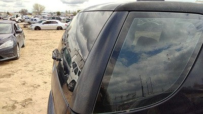 1999 Mercedes Ml320 Passenger Right Rear Moulding On Quarter Panel Oem