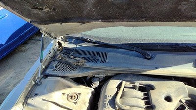 2006 Chrysler 300 Windshield Wiper Cowl Vent Trim Panel Oem Cover