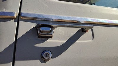 1984 Dodge D350 Passenger Right Front Outside Door Handle Oem