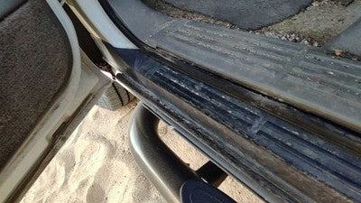 2001 Chevy Suburban Driver Left Lower Sill Step Moulding Trim Panel Oem