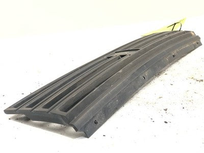 1987-1989 Olds Toronado Trofeo Front Grille Oem Black 01642767