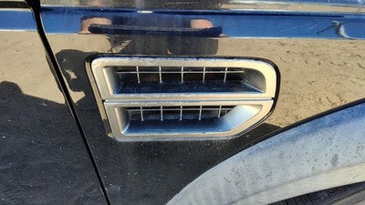 2005-09 Land Rover Lr3 Passenger Right Moulding From Fender Oem Grille Air Inlet