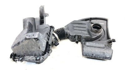 2005-2008 Chevy Cobalt Complete Air Intake Filter Box Housing With Tube Oem 2.4L