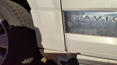 07-17 Navigator Driver Left Moulding From Fender Trim Strip Pv White Chocolate