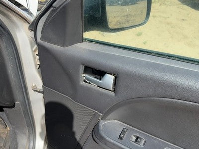 06-07 Fivehundred Passenger Right Front Door Trim Panel With Switches Black Hw