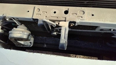 2005 Ford Crown Vic Hood Latch Assembly With Bracket Oem 5W7z16138aa