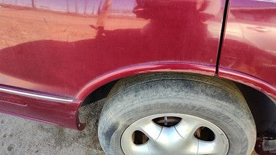 1996 Olds 88 Passenger Right Rear Moulding On Quarter Panel Oem Red
