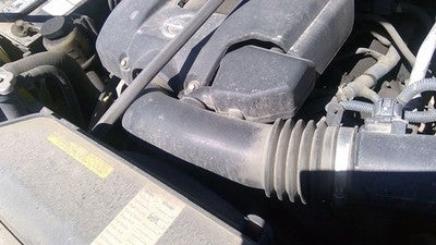 2006 Nissan Titan Air Intake Tube Resonator Pipe Elbow Rubber Hose Snorkel 5.6L