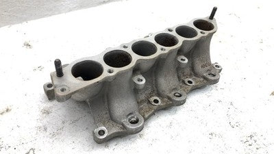 2005-2009 Hyundai Tucson Lower Intake Manifold With Bolts Hardware Oem 2.7L