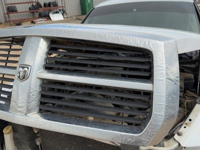 2005-2007 Dodge Dakota Front Grille Assembly Oem With Frame 55077608Aa