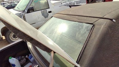 1991-1996 Buick Park Ave Ultra Back Glass Rear Window Oem 25557011
