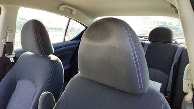 2014-2019 Nissan Versa Pair Of Front Headrests Oem Left Right Set Seat