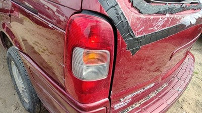 1997-2004 Chevy Venture Driver Left Tail Light Brake Lamp Oem Rear 10353279