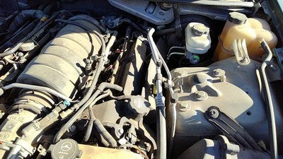 2005 Cadillac Sts Driver Left Valve Cover Oem 4.6L 12587645