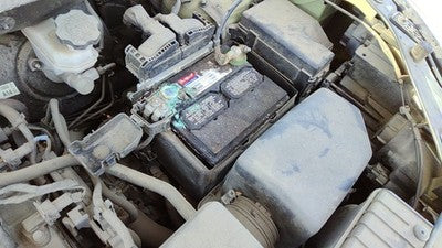 2012 13 Kia Soul Complete Battery Box Mount Tray With Hold Down Oem 2.0L