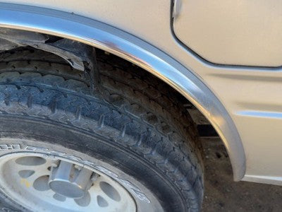 1991 Isuzu Pup Passenger Right Rear Wheel Flare Moulding Oem Back Silver